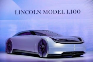 Lincoln Model L100 Concept